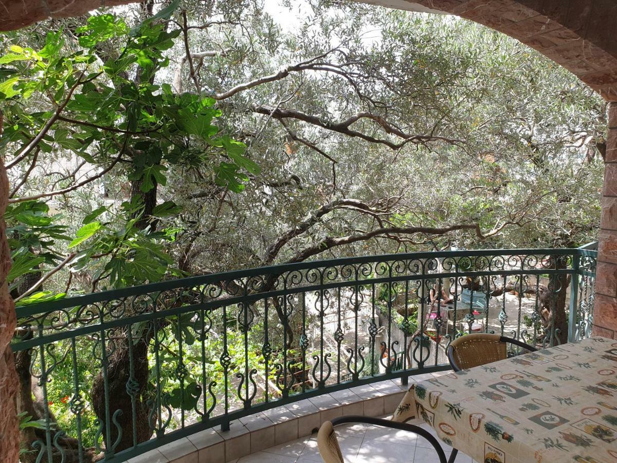 Zoro Apartments スヴェティ・ステファン エクステリア 写真