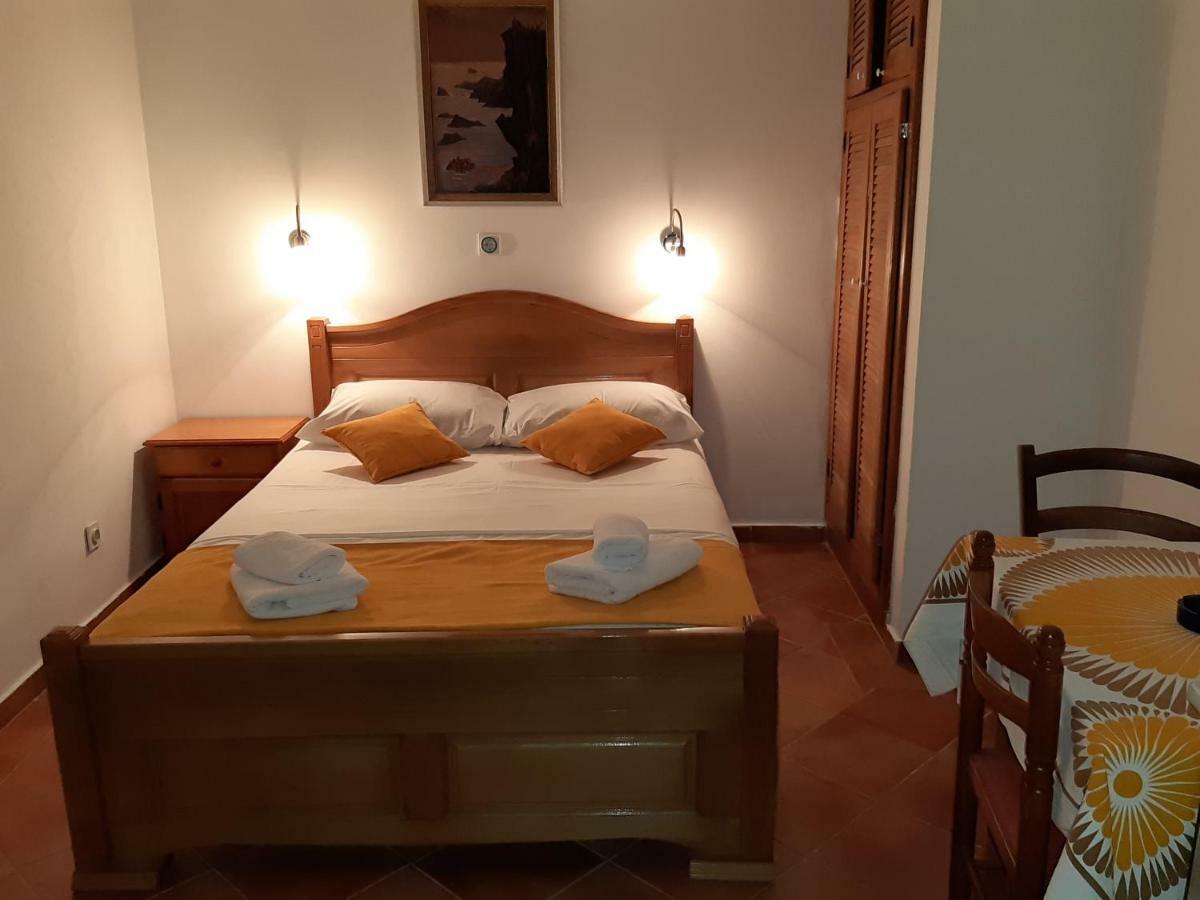 Zoro Apartments スヴェティ・ステファン エクステリア 写真